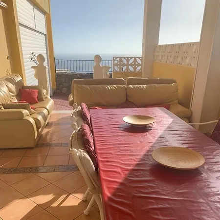 Villa Del Sur Con La Piscina Privada فيلة *