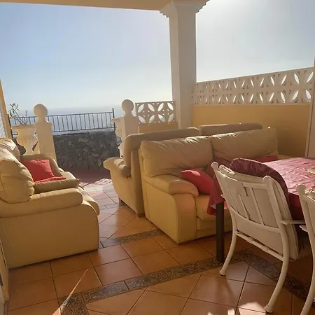 Villa Del Sur Con La Piscina Privada فيلة